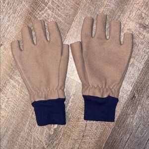 Patagonia Tan with Navy Cuff Fleece Open Finger Gloves size S